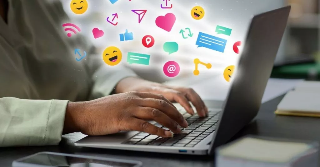 Comportamento Consumidores Redes Sociais 1200